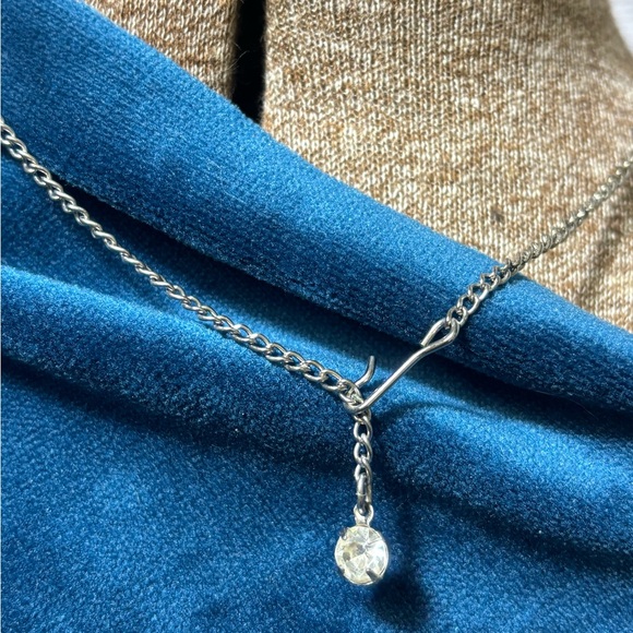 Vintage MCM Elegant Silver and Pink Rhinestone Necklace/Chocker - Picture 5 of 7